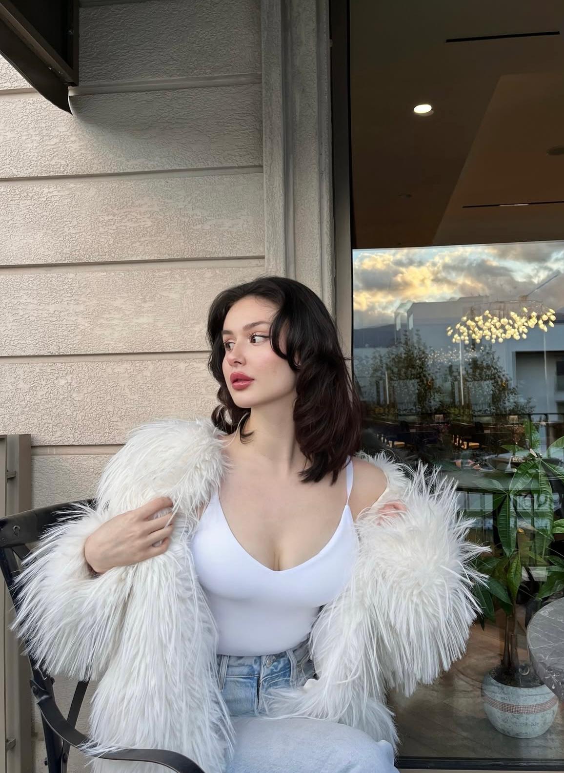 Düvenci Zarif Partner Bayan Escort Bengü