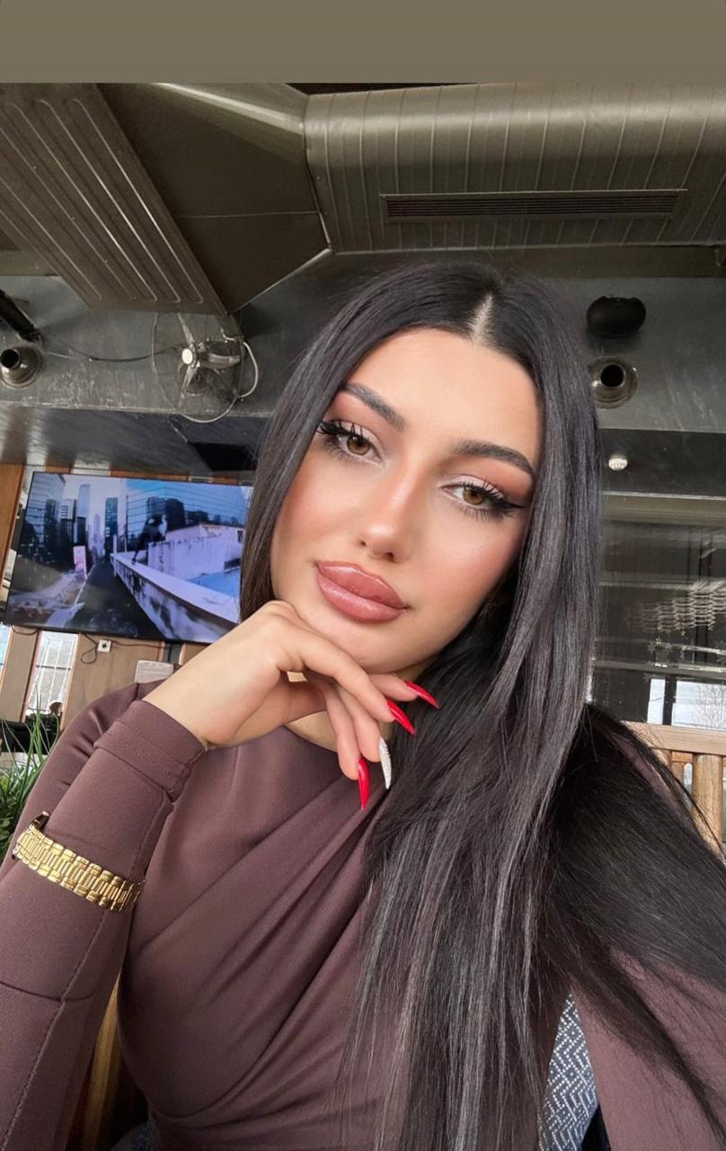 Yetişen Geceyi Dolduran Kadın Escort Irmak
