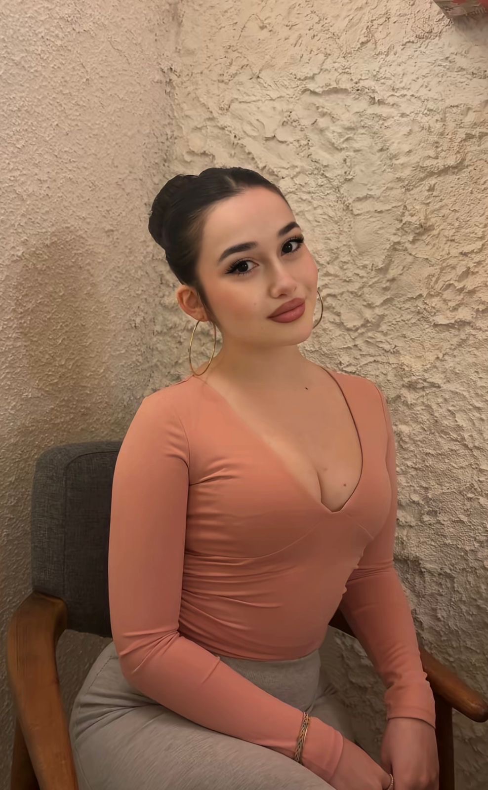 Aşağıakçagedik Dinamik Partner Escort Gülce