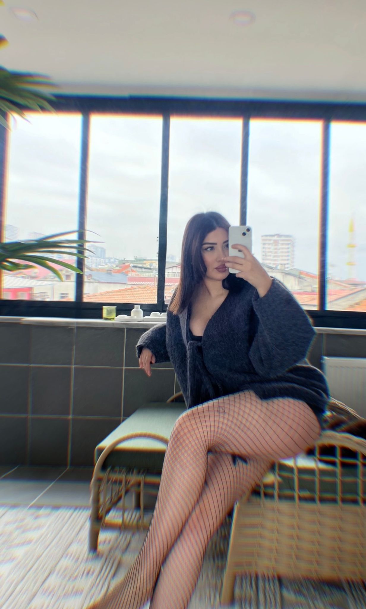 Bozyaka Liseli Bayan Escort Banu
